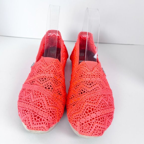 2/$14 Toms Neon Lace Slip Ons W7.5 - Picture 3 of 7